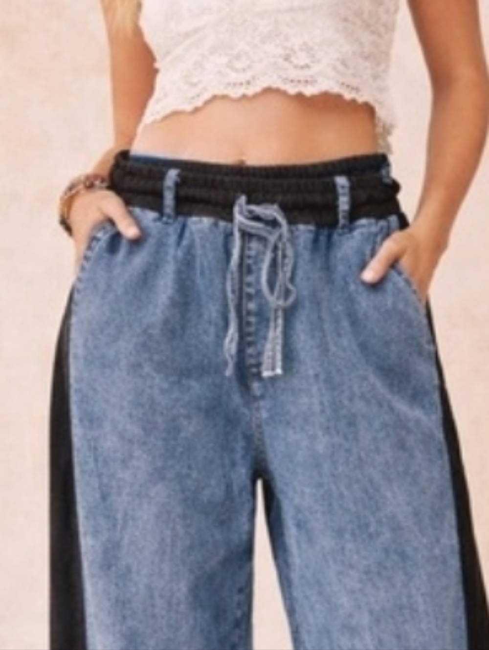 NEW Elastic Waist Contrast-Panel Wide Leg Jeans Blue Denim Knit Black Size Large - Picture 2 of 6